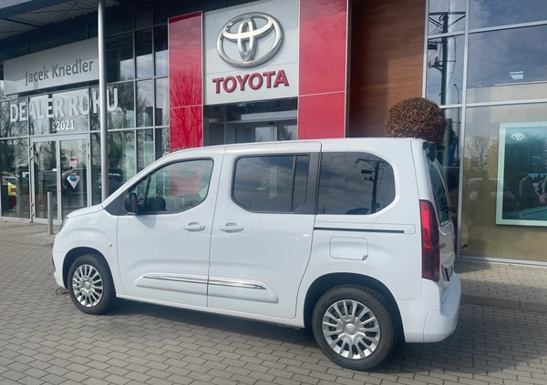 Toyota Proace City Verso cena 110000 przebieg: 17151, rok produkcji 2023 z Sierpc małe 137